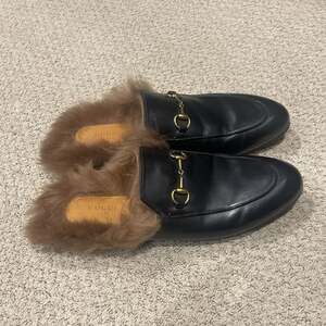 Gucci Princetown Leather Fur-Lined Mule Slippers Wm EU 42 or US 11(fits like 10)